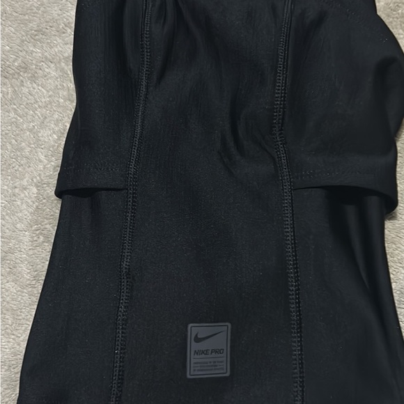 Nike Pro HYPERWARM ski mask - Picture 3 of 3